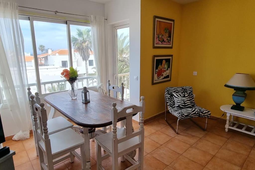 Apartamento Gilda: Beautiful Spacious Apartment. Seaview From Rooftop Terrace *